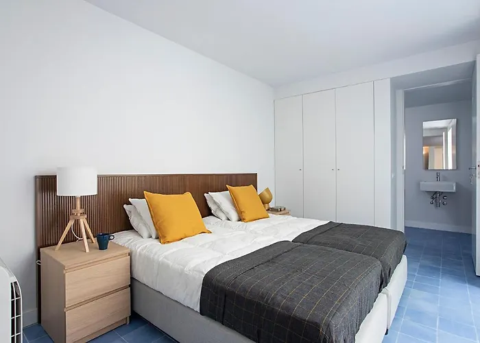 Piso Azul Premium Apartments In Bairro Alto By Lovelystay